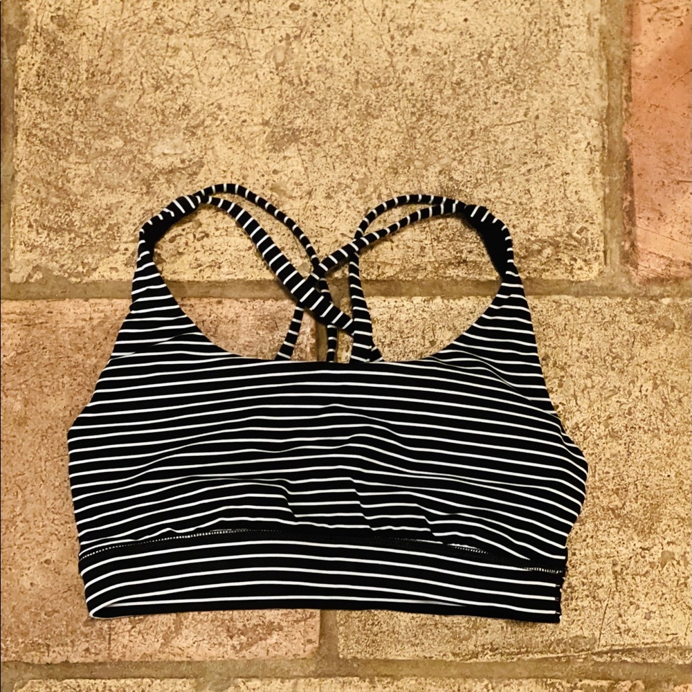 LULU LEMON- Woman’s Energy Bra- (size 4)